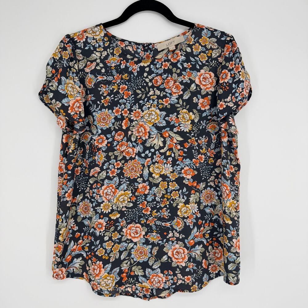 LOFT Floral Button Back Blouse Split Tulip Short Sleeves Womens Medium